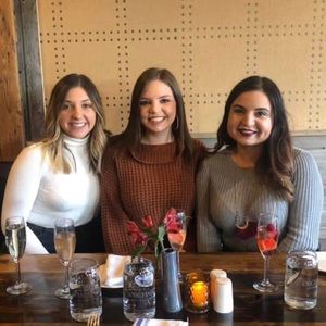 Meet your Posher, Camille